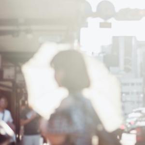 慢慢扎进丰满少妇的肉体
